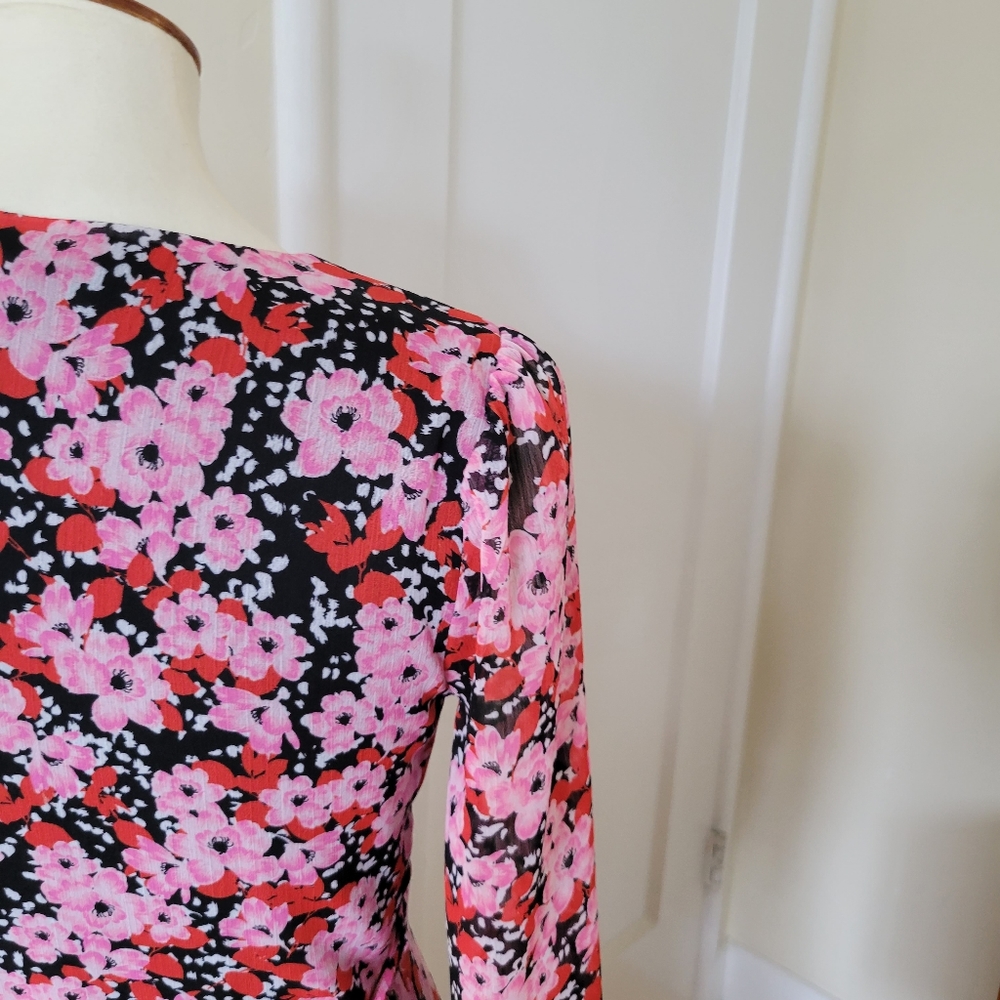 Bar lll long floral wrap around dress - Picture 5 of 8